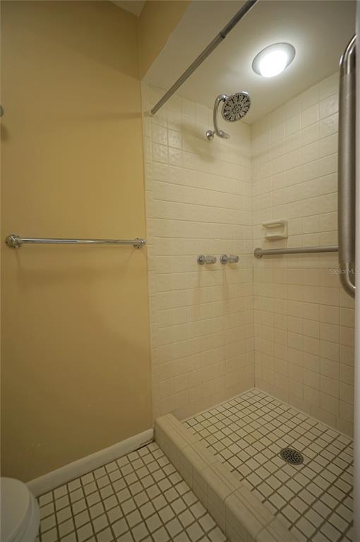 Building Photo - 3306 Lacewood Rd