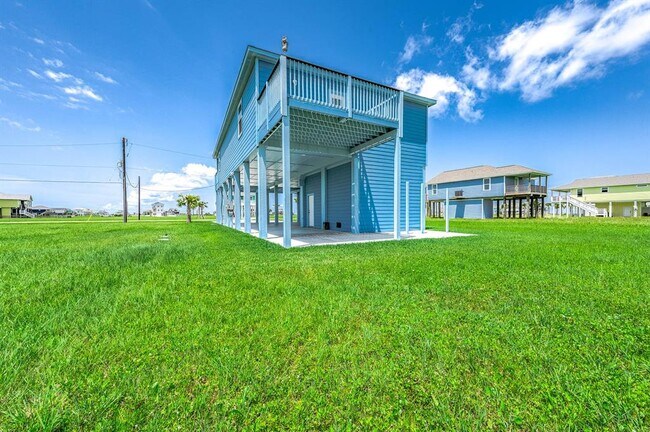 Building Photo - 4019 Mitote Dr