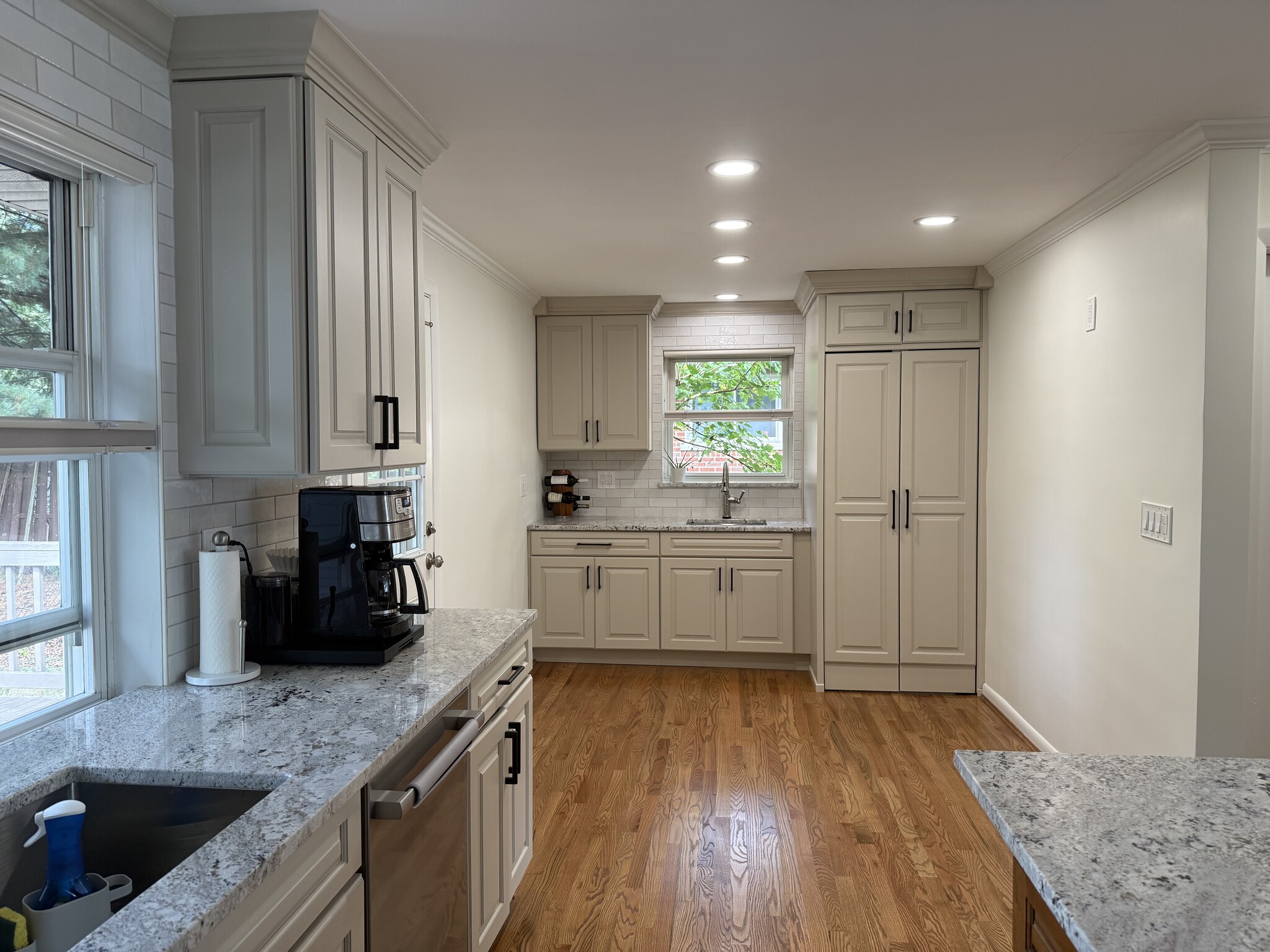 Building Photo - 6721 Eleck Pl