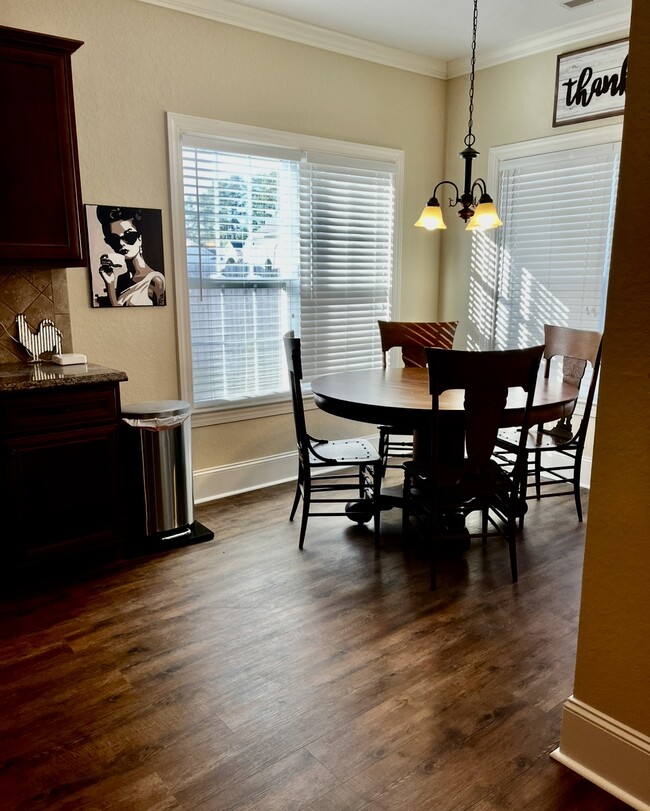 Building Photo - 1924A Leighton Dr