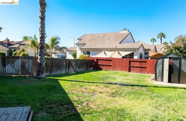 Building Photo - 2413 Santa Cruz Ct