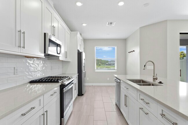 Building Photo - 4880 Isola Ct