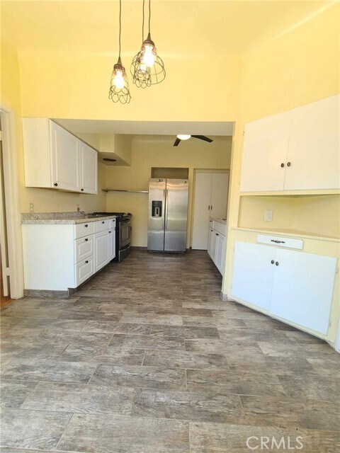 Building Photo - 2901 E Mariquita St