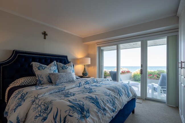 Building Photo - 1044 Ocean Blvd