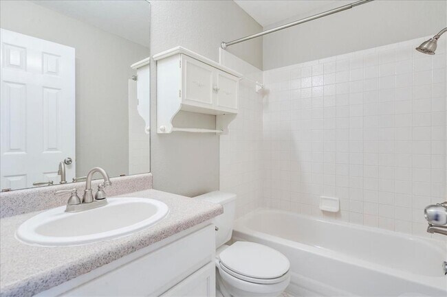 Building Photo - 175 Wetzel