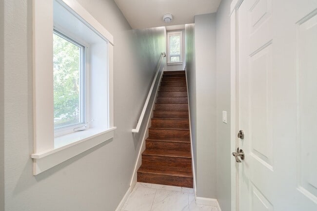 Building Photo - 10251 NW Village Heights Dr