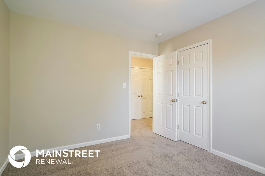 Building Photo - 5829 Wynmore Road