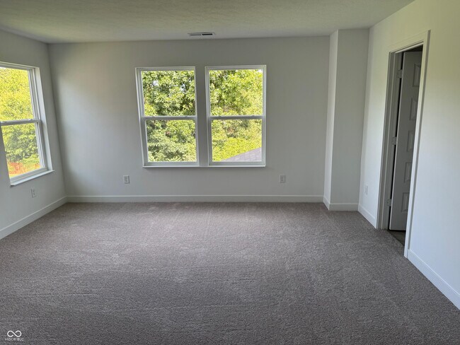 Building Photo - 1075 Marston Ln