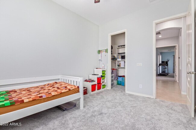 Building Photo - 4250 S Lafayette Dr