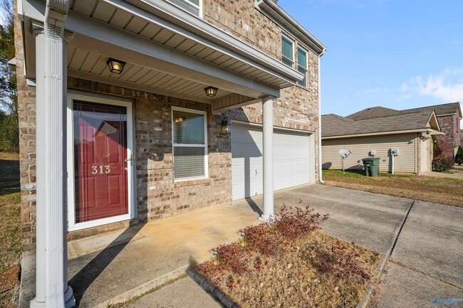 Building Photo - 313 Mertle Dr