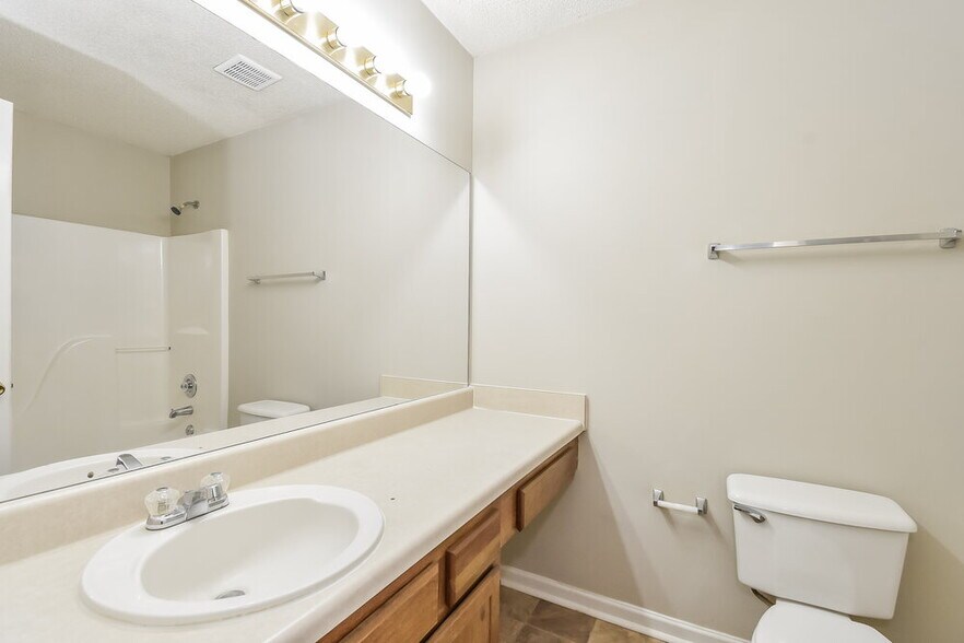 Building Photo - 8889 Timmons Cir