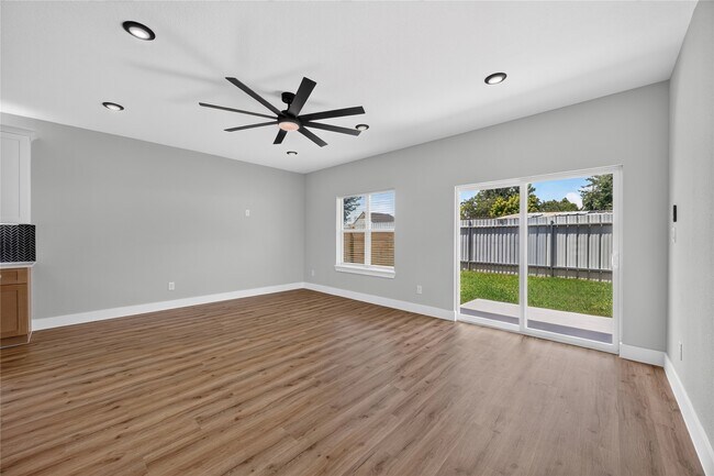 Building Photo - 1836 Ferguson Way