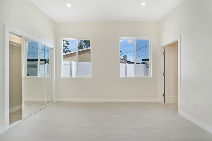 Building Photo - 10327 Wish Ave