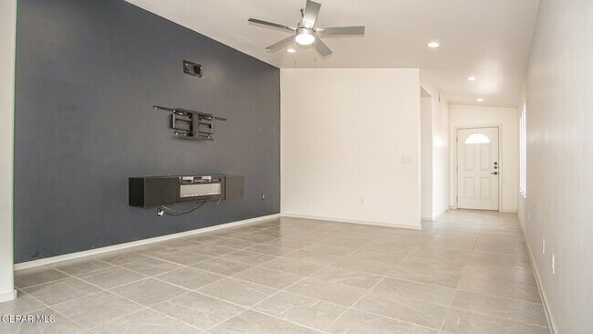 Building Photo - 12429 Polo Norte Dr