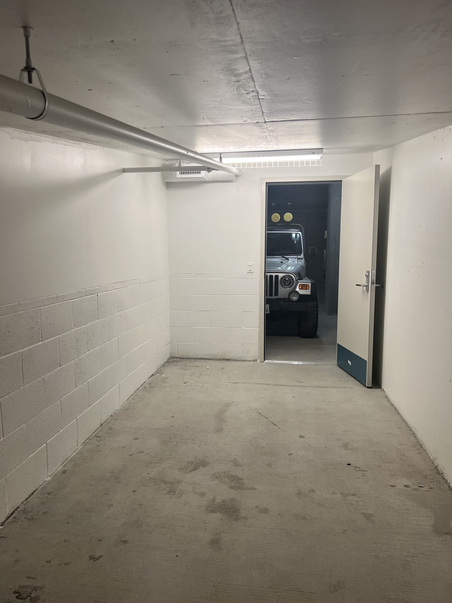 Storage next to parking - 188 W Saint James St