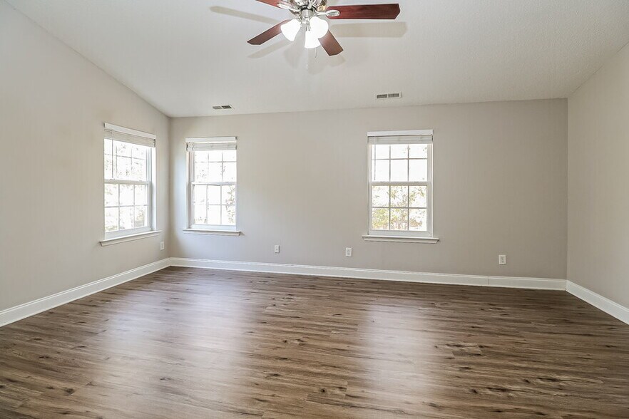 Building Photo - 414 Tribune Dr