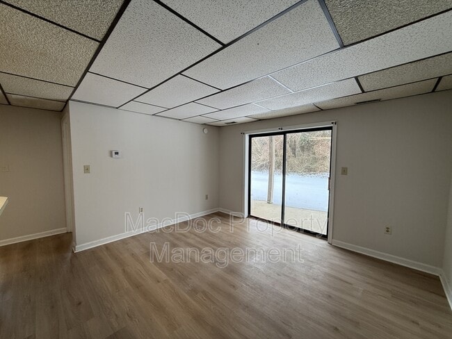 Building Photo - 9298 Hayden Dr