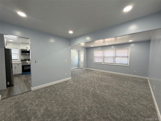 Building Photo - 21 Cochran Pl