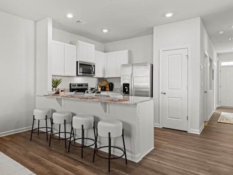 Building Photo - 5976 Skylar Dr