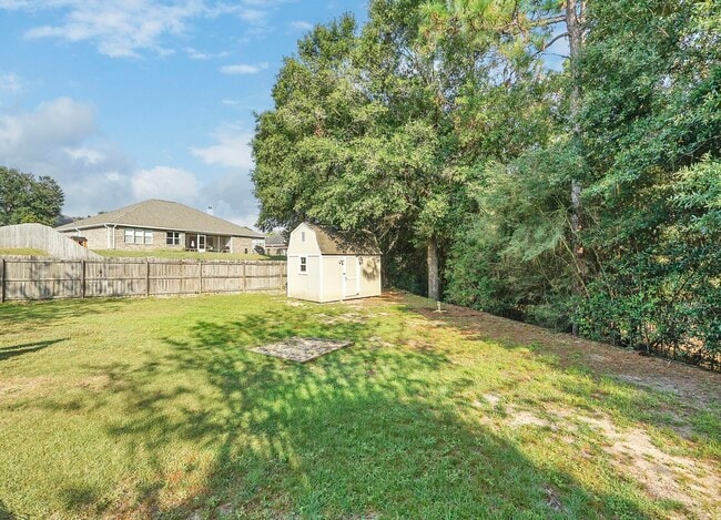 Building Photo - 5897 Saratoga Dr