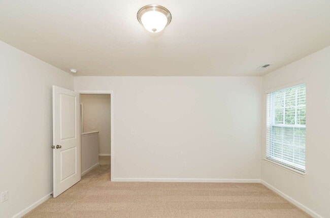 Building Photo - Stunning Four-Bedroom Home in Wendell