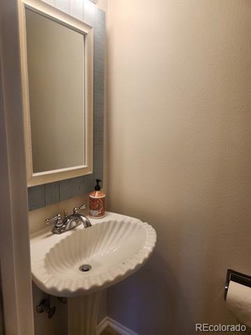 Building Photo - 9255 Lehigh Ave