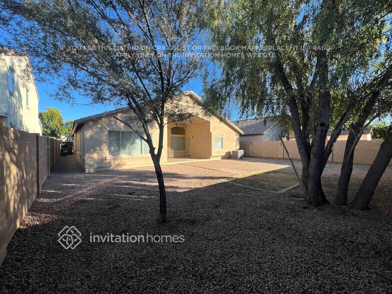 Building Photo - 34382 N Richardson Dr