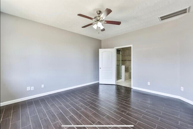 Building Photo - 21103 Mt Crest Ct