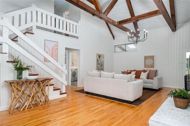 Building Photo - 8303 N River Oaks Ct