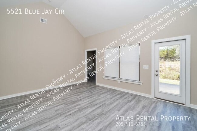 Building Photo - 5521 Blue Jay Cir