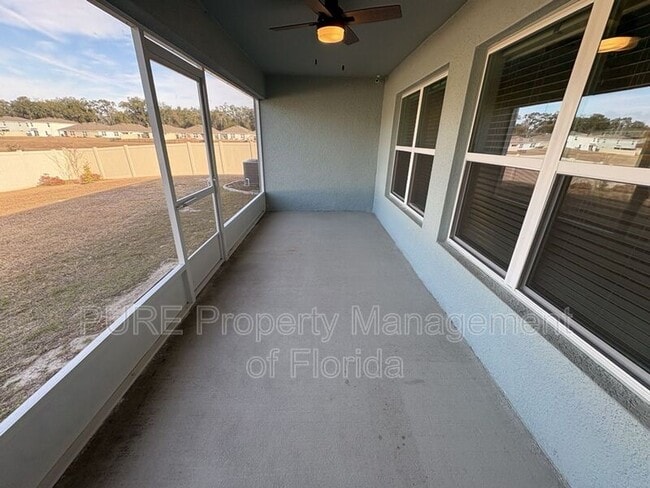 Building Photo - 618 SE 65th Terrace