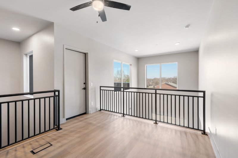 Building Photo - 1090 Haysboro Ave