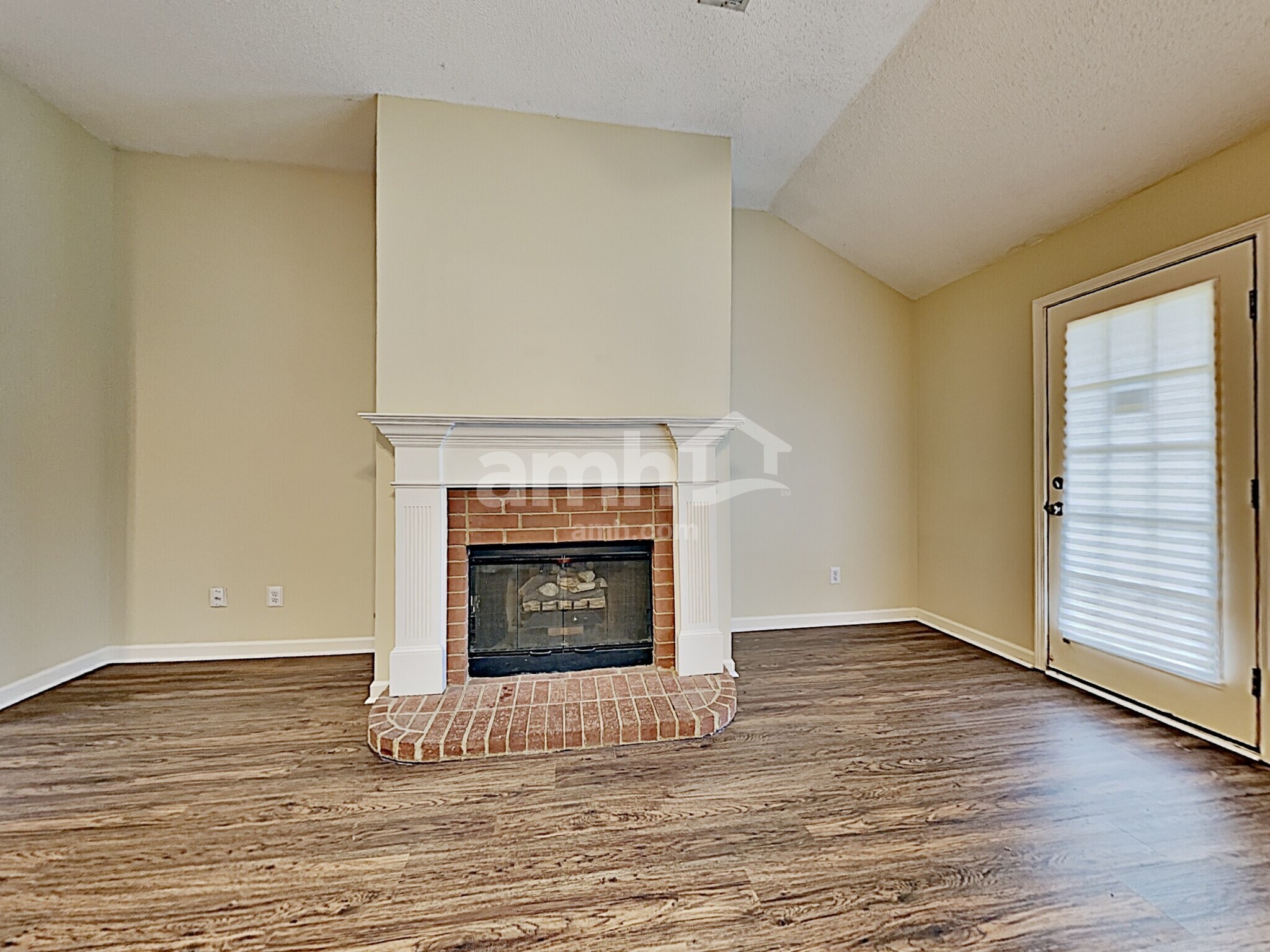 Building Photo - 9289 Oakengate Cv