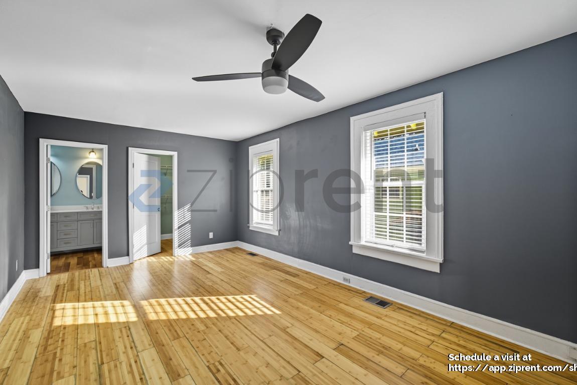 Building Photo - 888 Edgewood Ave NE