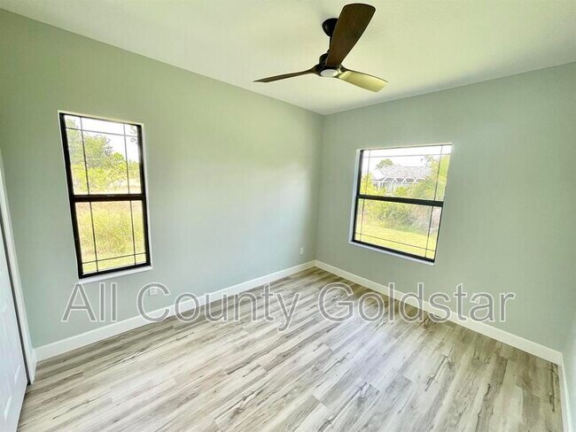 Building Photo - 8374 Agate St