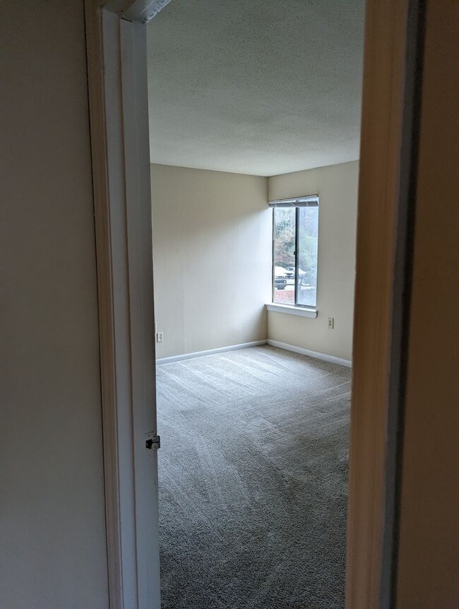 Building Photo - Come Home to Bolinwood Condominiums  - AVA...