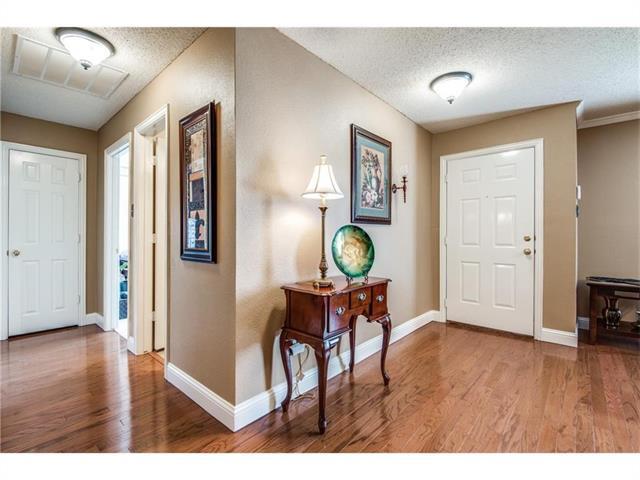 Building Photo - 5116 Boxwood Ln