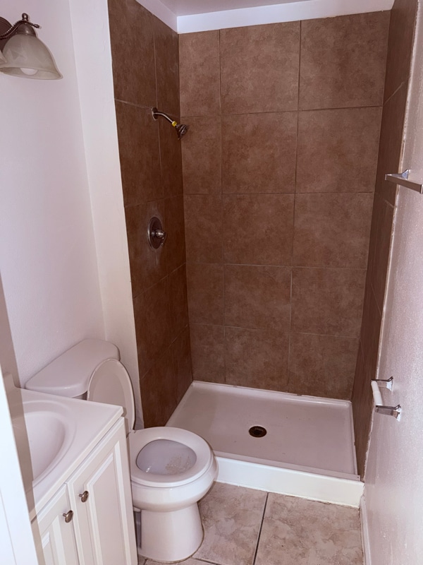 Building Photo - 5925 Marka Dr