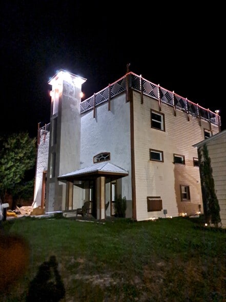 Primary Photo - 16825 89th Pl N