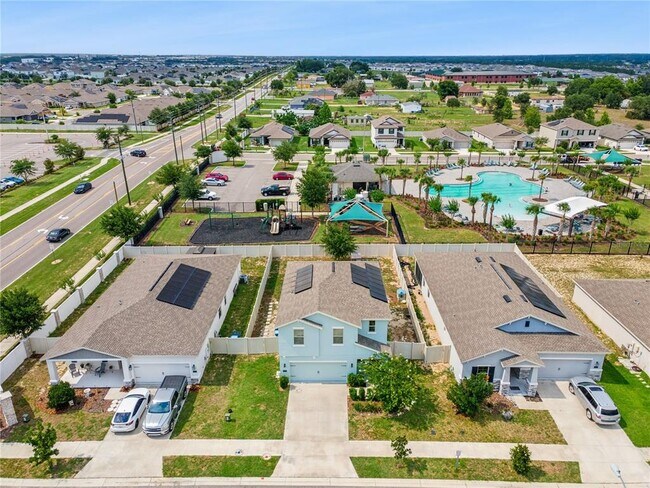Building Photo - 310 Citrus Pointe Dr
