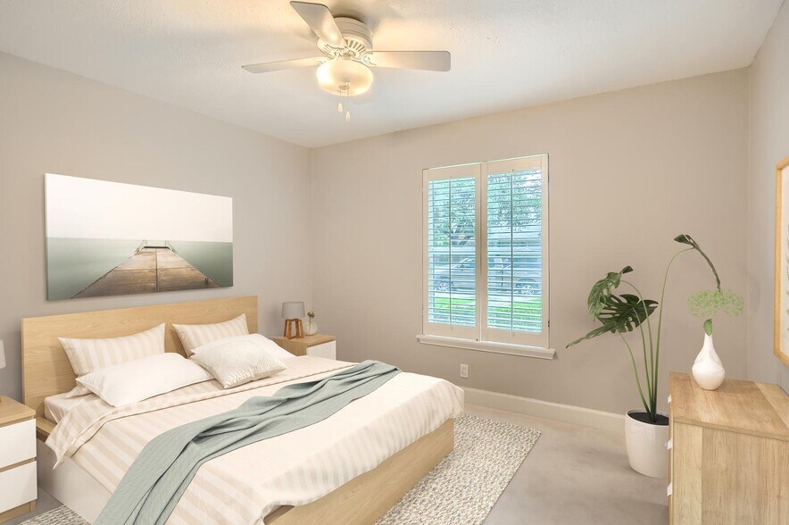 Building Photo - Polished Northwest Dallas home with quick North Tollway access
