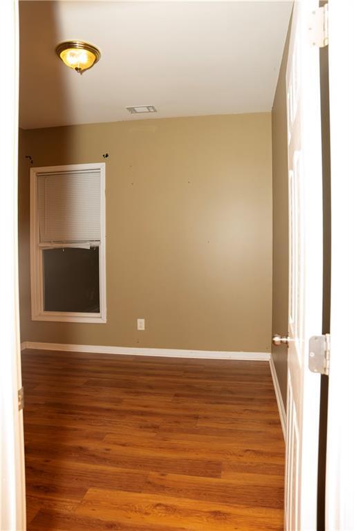 Building Photo - 2581 Southhaven Ln