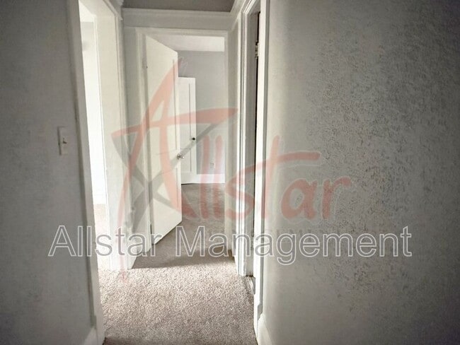 Building Photo - 3018 E 125th St