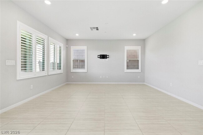 Building Photo - 12089 Arrebol Ave