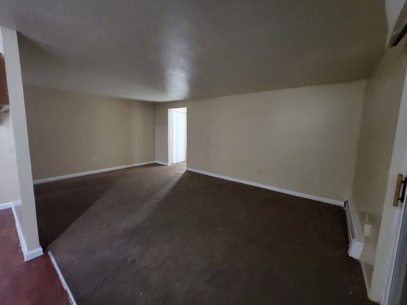 Building Photo - 13540 Superior Rd