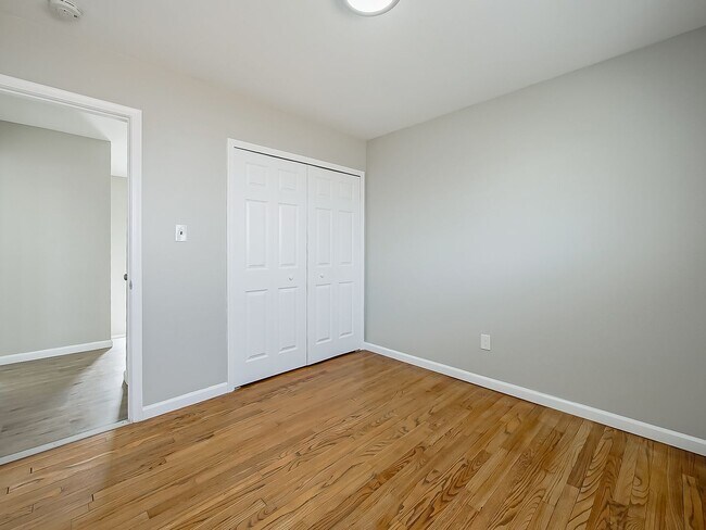 Building Photo - Easy Living in White Lake 2 Bed Home in Great Location