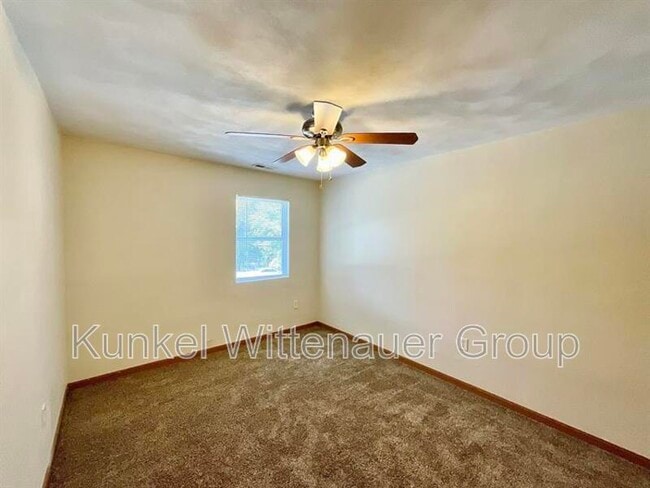 Building Photo - 1810 Jamestown Rd