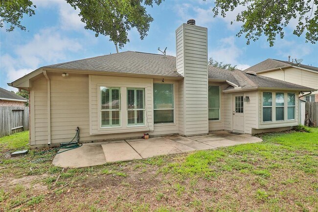 Building Photo - 11106 Wortham Gate Dr