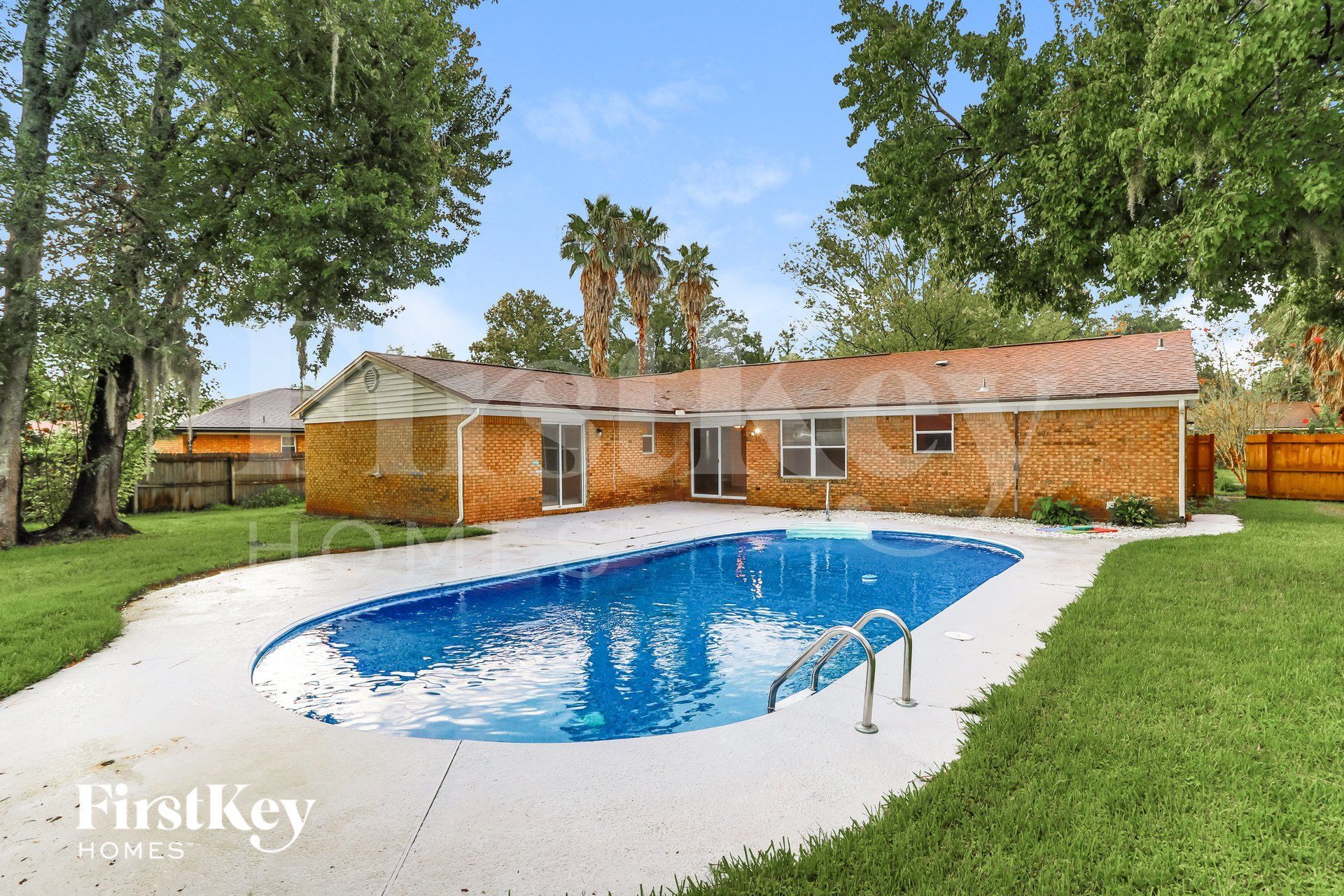 Building Photo - 1806 Alder Dr