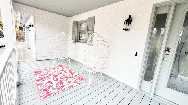 Building Photo - 1880 Braselton Hwy